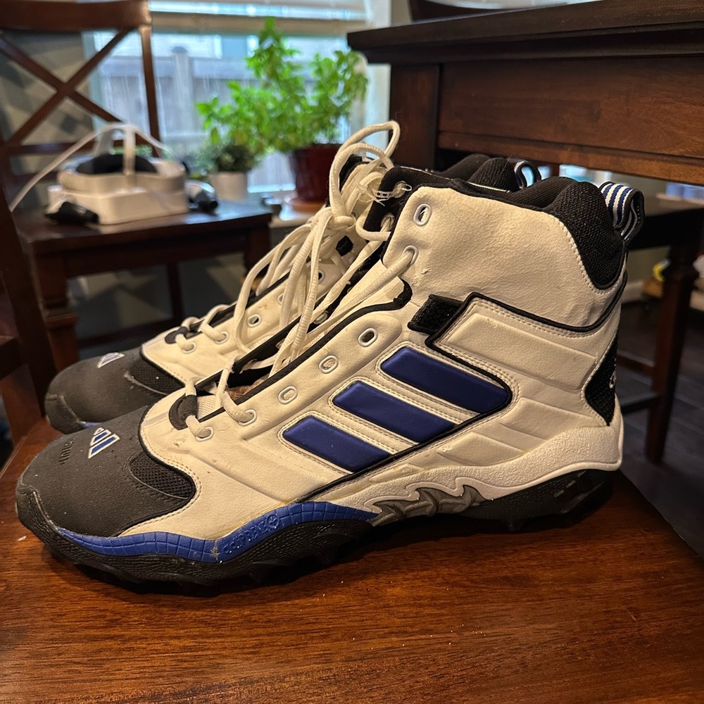 Adidas adituff cleats size 18
